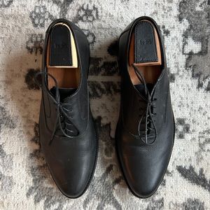 Nisolo Black Laceup Oxfords